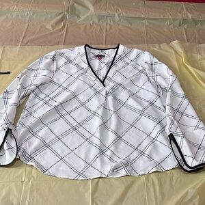 Vince Camuto White Plaid V-Neck Blouse size large